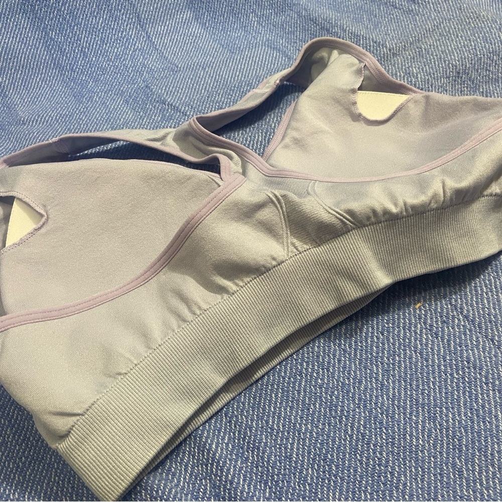 NIP Lavender T-Back High Impact Racerback Padded Push Up Sports Bra - Picture 3 of 6